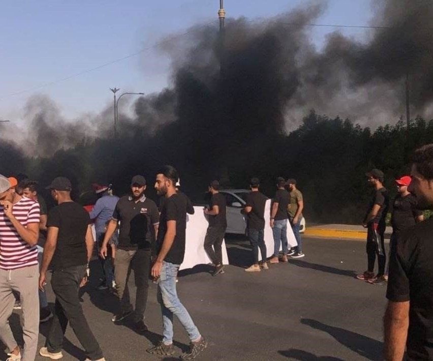 Protesters block al-Kaziza road to protest elections "fabricated results" Protesters block al-Kaziza road to protest elections "fabricated results"