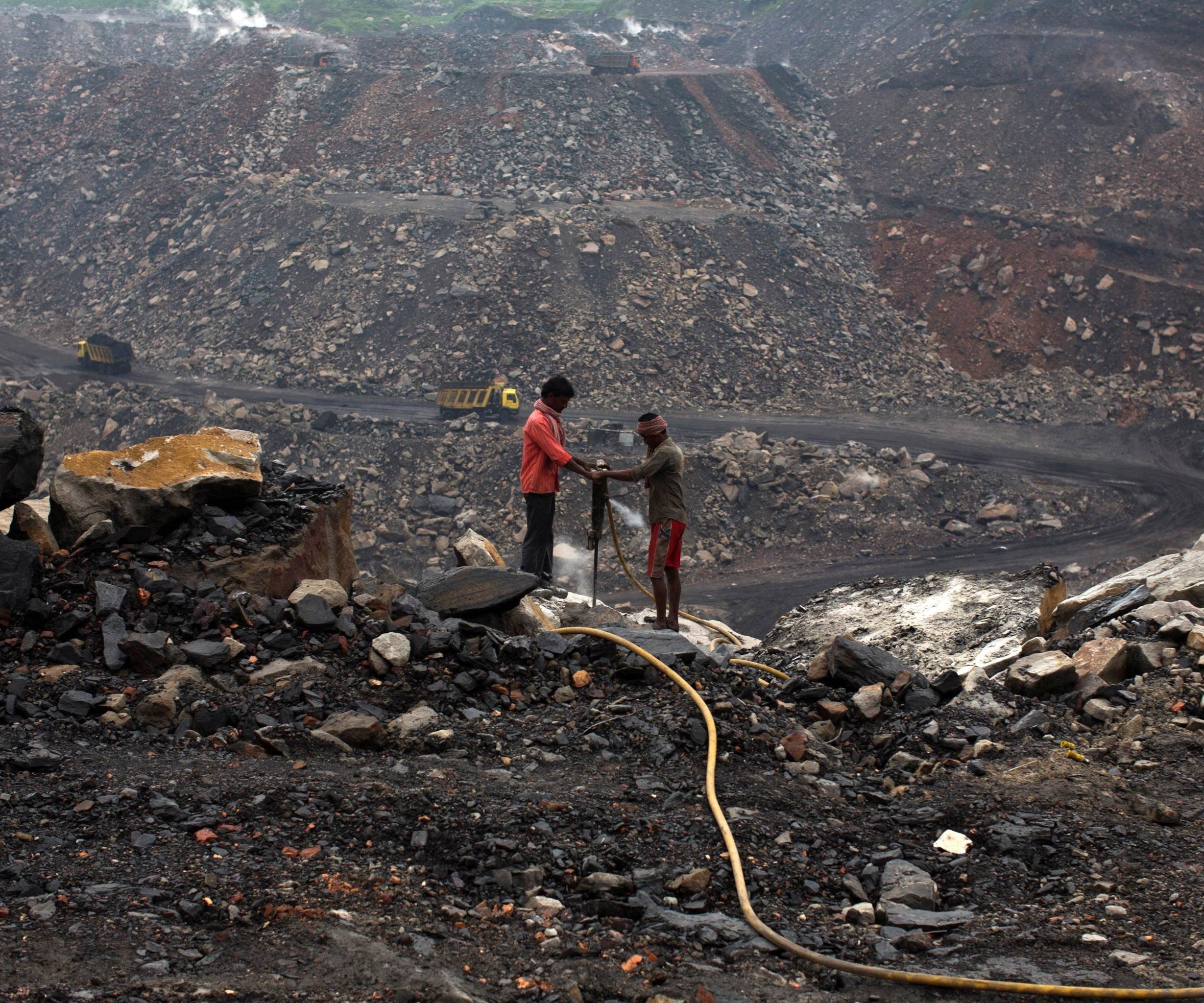 Workers drill at an open cast coal field at Dhanbad district in the eastern Indian state of Jharkhand September 18, 2012 | Reuters Workers drill at an open cast coal field at Dhanbad district in the eastern Indian state of Jharkhand September 18, 2012 | Reuters