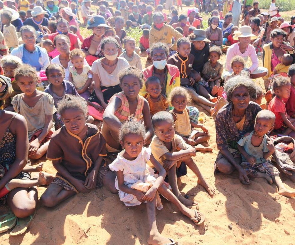 Underweight and malnourished children wait for treatment at a nutrition center in Ambovombe district in June, 2021 (credit: WFP) Underweight and malnourished children wait for treatment at a nutrition center in Ambovombe district in June, 2021 (credit: WFP)