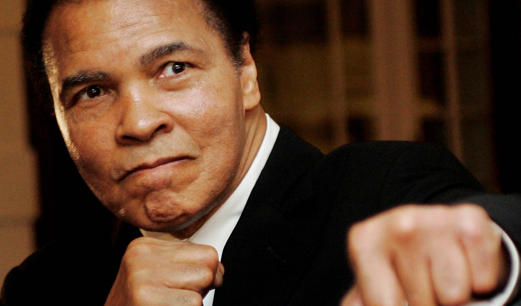 Late Muhammad Ali Artwork Worth 1 Million Al Mayadeen English Late Muhammad Ali Artwork Worth 1 Million Al Mayadeen English
