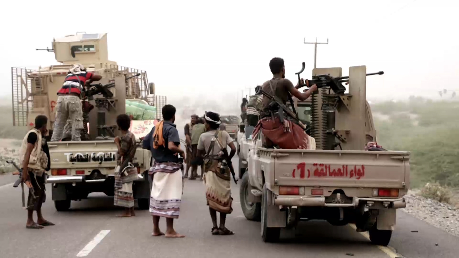 Two convoys belonging to Saudi coalition-affiliated brigades in Al-Hudaydah