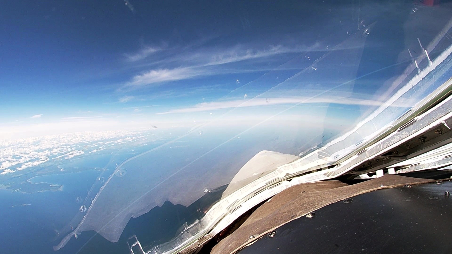 The two Tu-160 strategic nuclear-capable bombers 