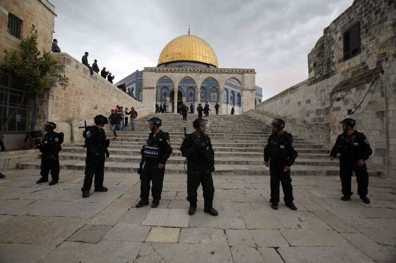 Israeli occupation forces raiding Al-Aqsa mosque
