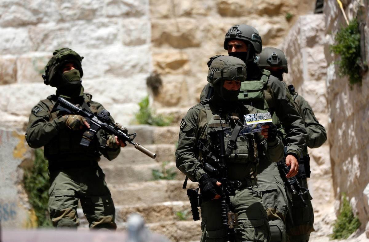 Four Palestinians were arrested in Silat al-Harithiya West Jenin