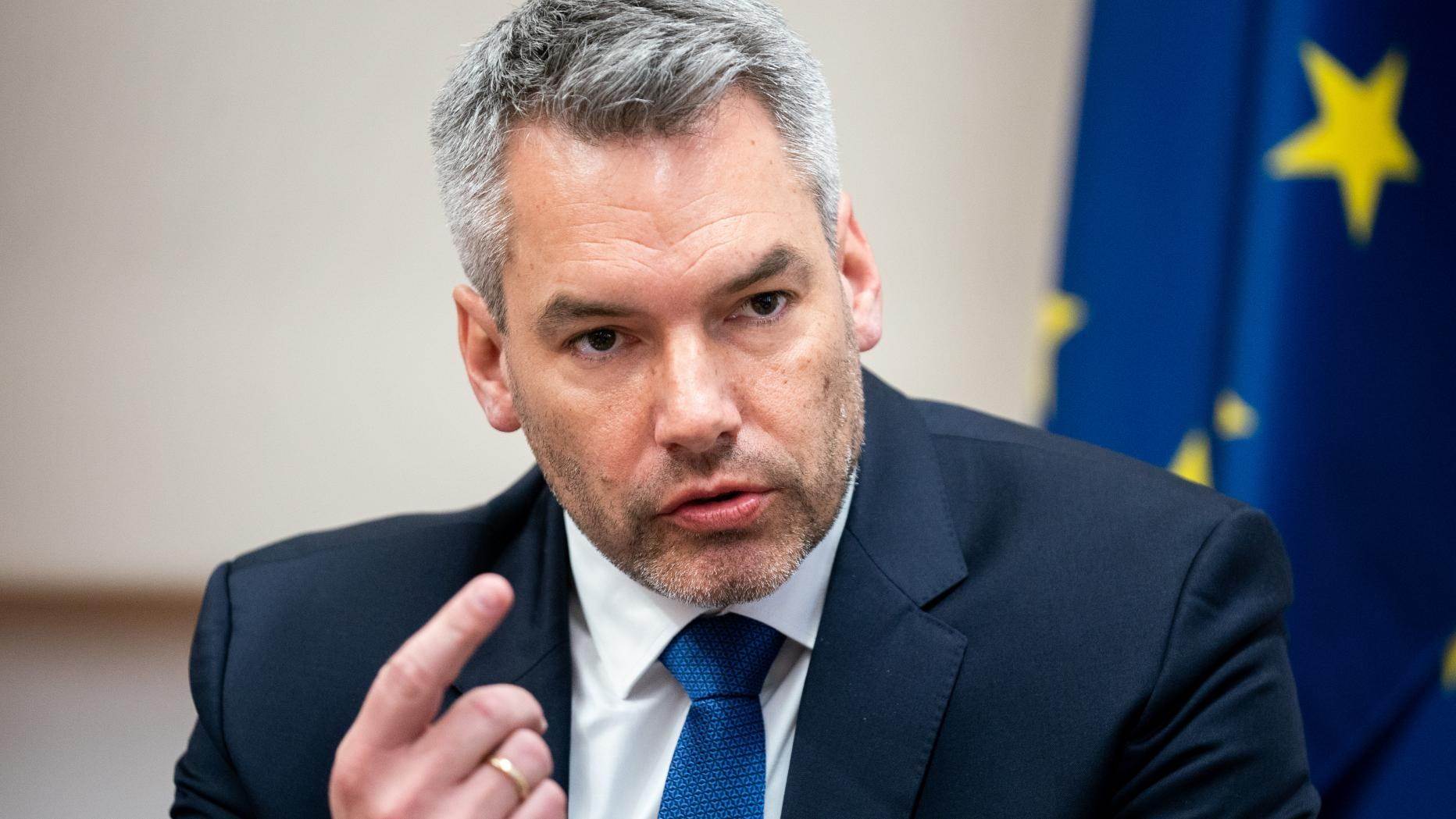 Austrian newspaper: Karl Nehammer is the right person for the position