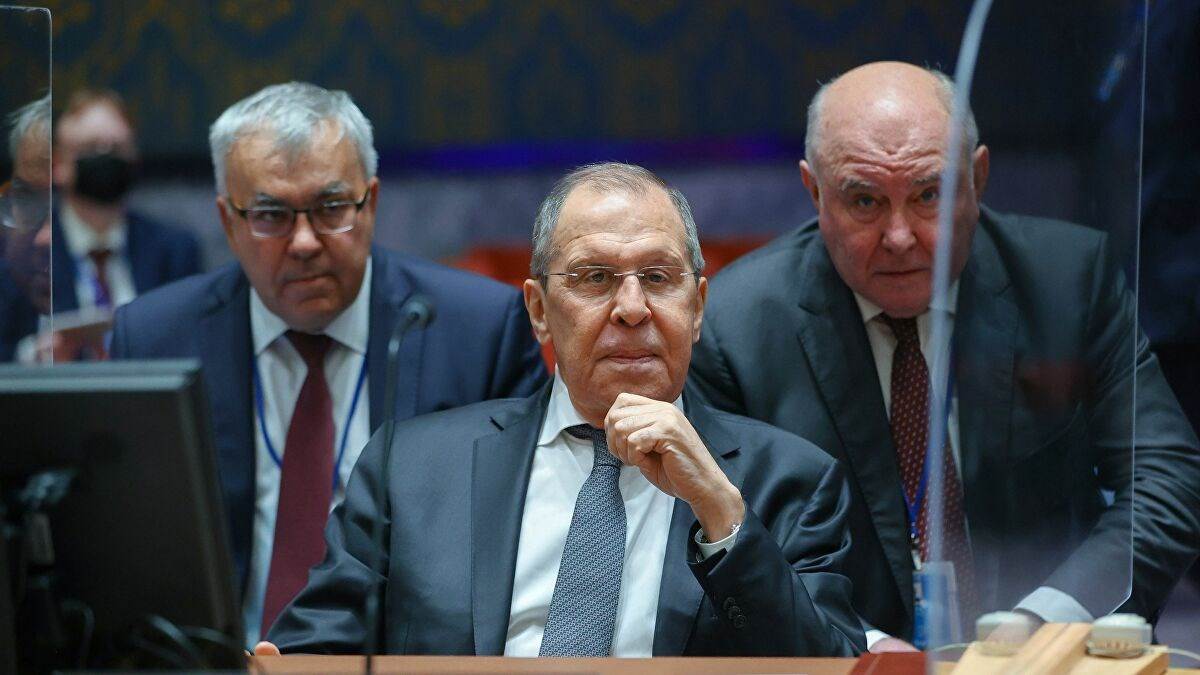 Lavrov: Al-Nusra Front is not part of the fabric of Syrian society and must be expelled