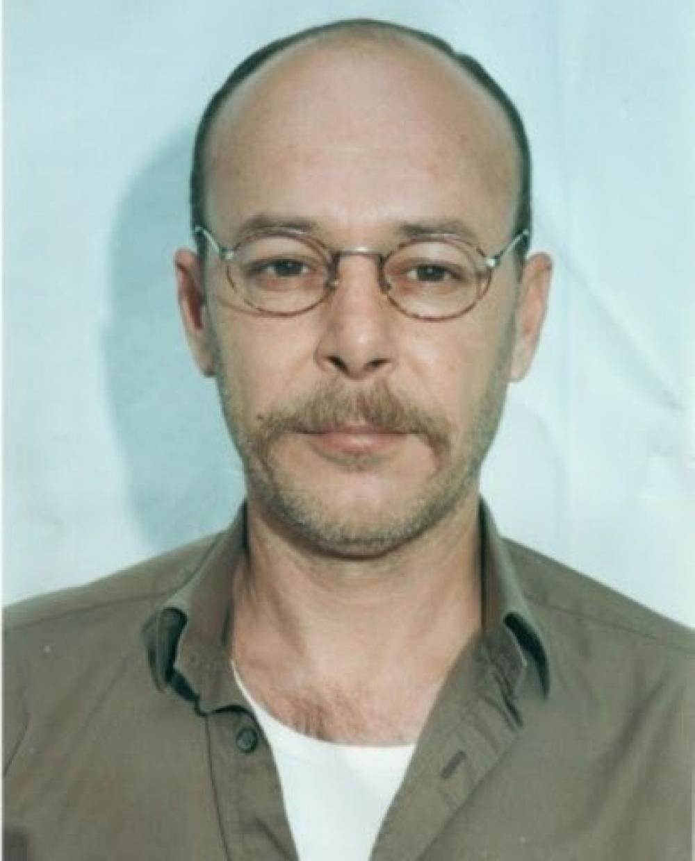 Palestinian prisoner Maher Yunis, who has been serving the second-longest sentence in the occupation's prisons