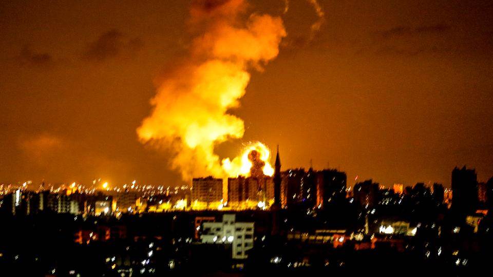 Israeli night raids on Gaza (jan.2)