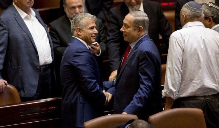 Former Israeli Prime Minister Benjamin Netanyahu and current Prime Minister Yair Lapid