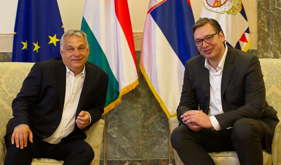 Hungarian Prime Minister Viktor Orban and Serbian President Aleksandar Vucic (EPA)