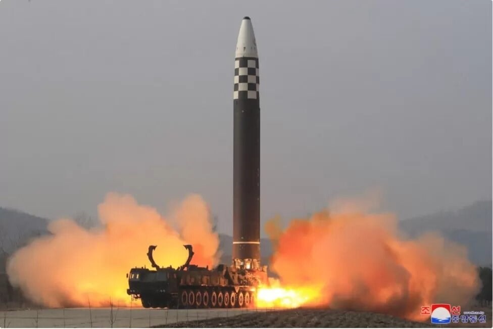 The Hwasong-17, a large DPRK-made missile. (DPRK media)