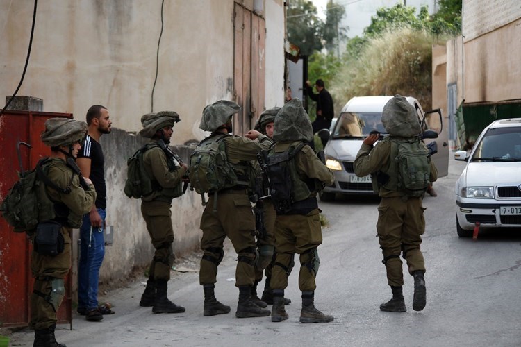 IOF in Nablus during Old City raid