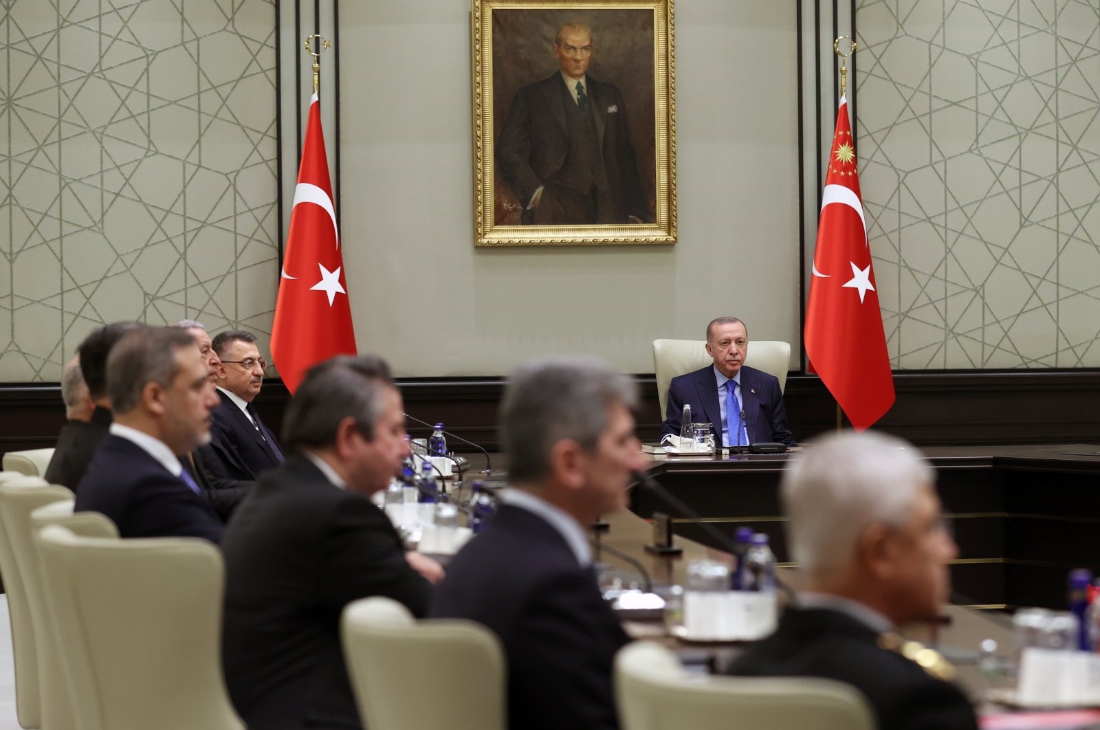 Turkey's President chairing a National Security Council meeting in Ankara (AA)