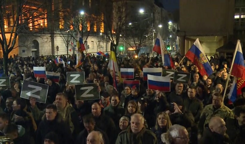 Crowds gathered in Belgrade in support of Russia