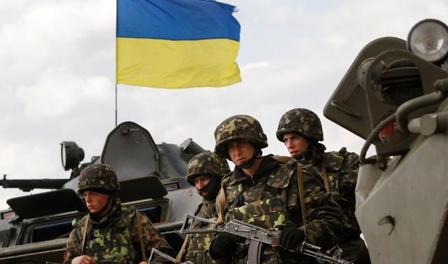 City of Donetsk heavily shelled by Ukrainian troops - DPR