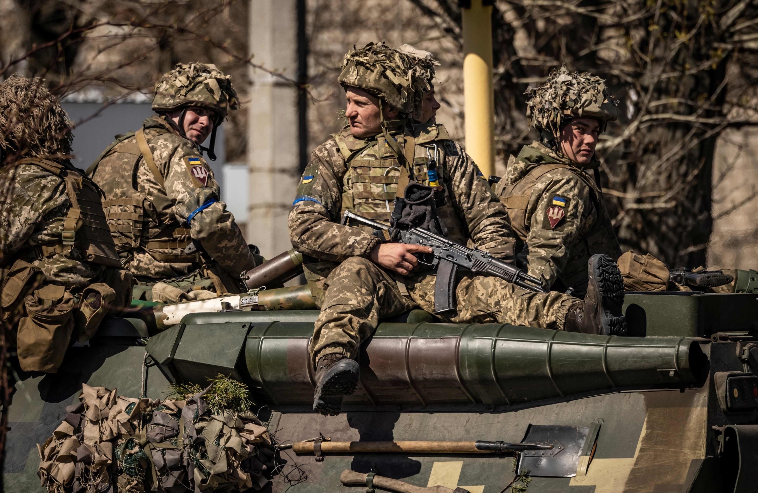 Ukrainian soldiers in Lugansk, Lugansk People's Republic