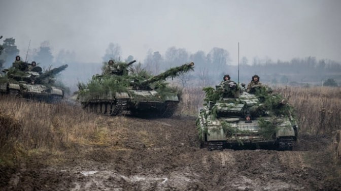 Russian soldiers in Kherson.