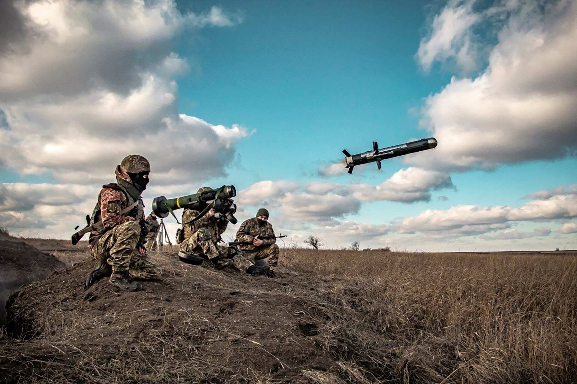 In this image released by Ukrainian Defense Ministry Press Service, Ukrainian soldiers use a launcher with US Javelin missiles during military exercises in Donetsk region, Ukraine, Thursday, Dec. 23, 2021 (Ukrainian MoD Press Service via AP)