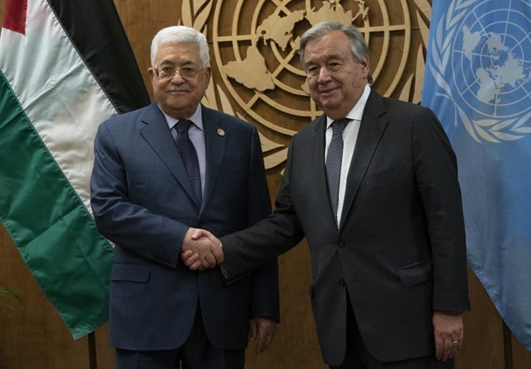 Abbas explained to Guterres the Israeli practices against the Palestinians (AFP)