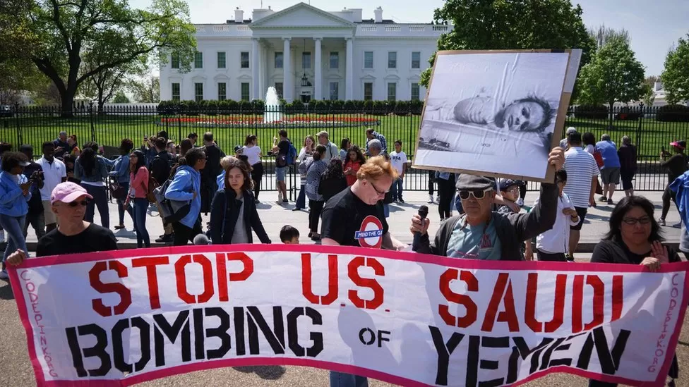 US protesters calling on Us to end Saudi bombing of Yemen in 2019 (AFP)