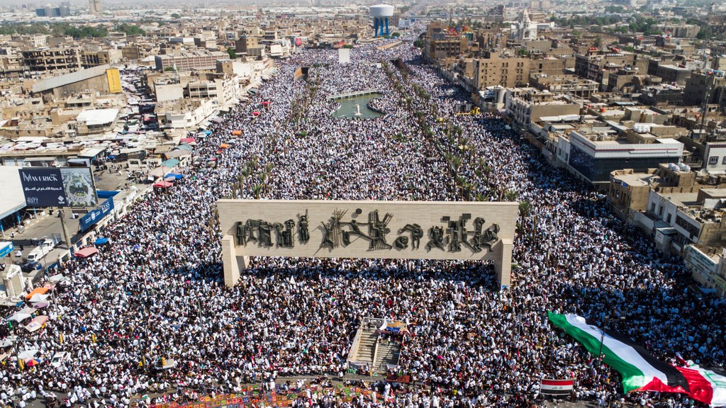 Iraqis hold a mass rally supporting the Palestinians in the Gaza Strip on Friday, Oct. 13, 2023, in Baghdad, Iraq (AP Photo/Anmar Khalil)