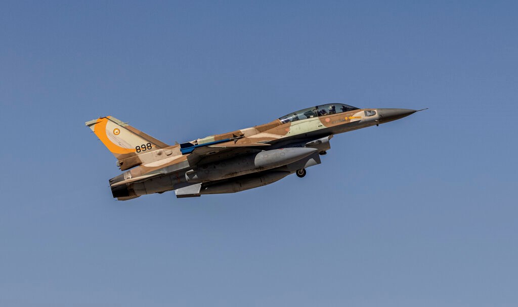 Israeli fighter jets strike the outskirts of border towns in Lebanon.