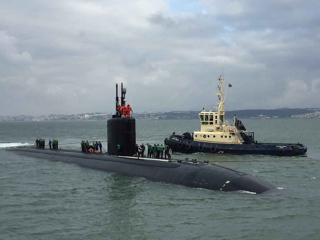  The Los Angeles-class fast attack submarine USS Springfield (SSN 761) arrives in Lisbon, Portugal for a scheduled port visit May 6, 2016 (U.S. Navy photo)