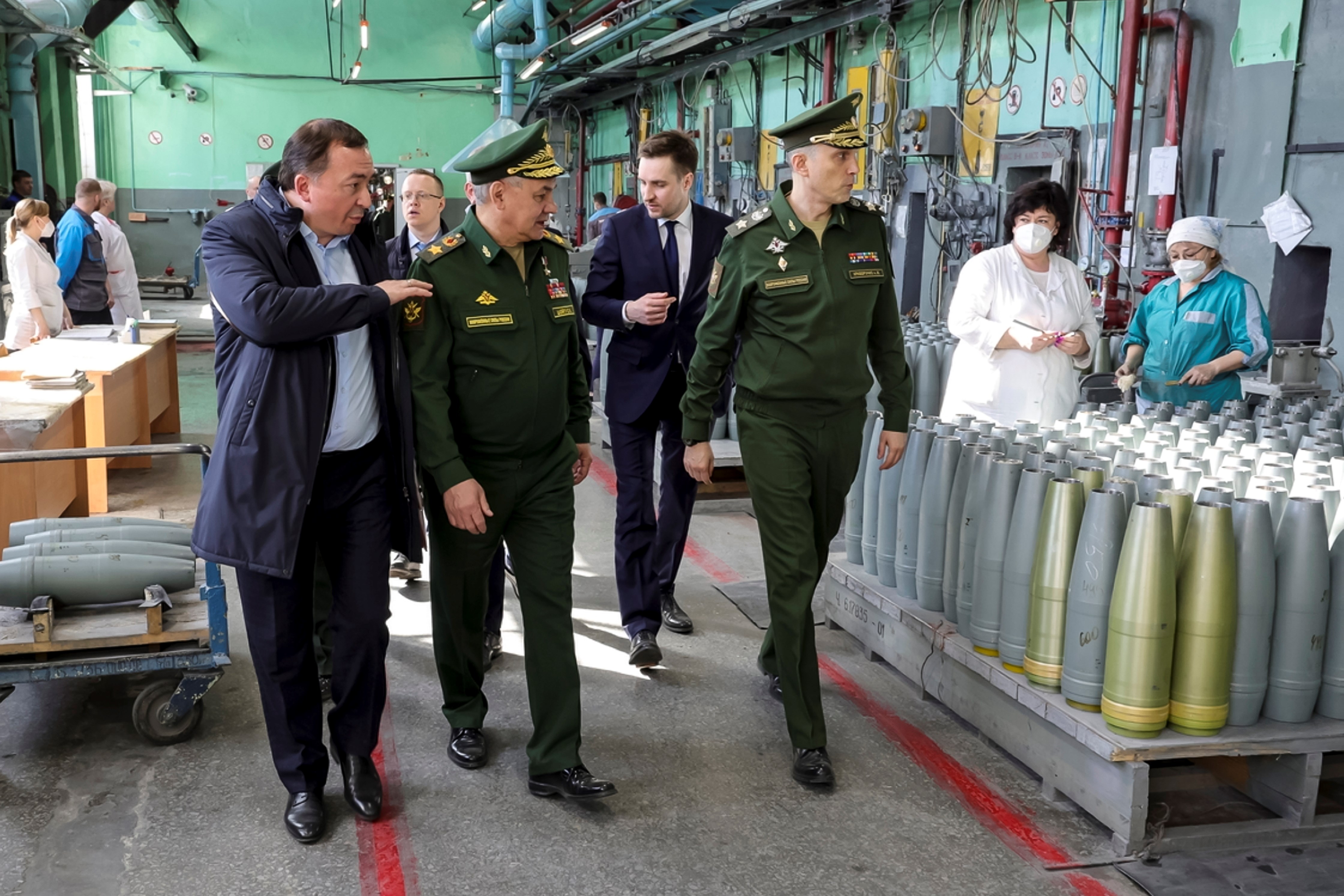 Russian Defense Minister Sergey Shoigu visiting defense factories in the Chelyabinsk and Kirov regions producing artillery rounds and rockets on 29 March, 2023 (AP).