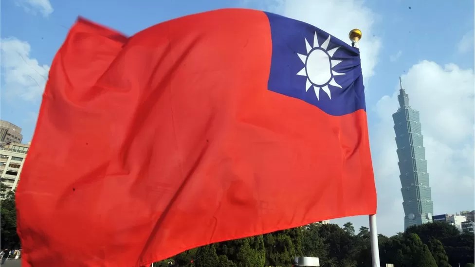 A Taiwanese flag flattering in Taipei (AFP)