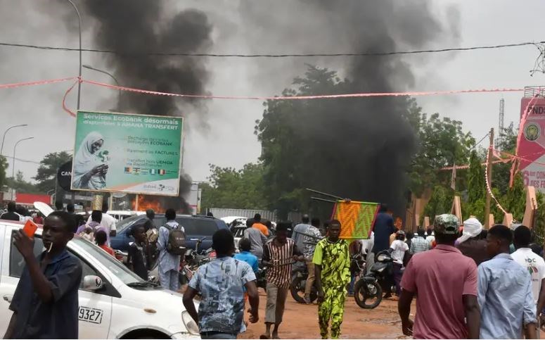 Groups of people gathered in the capital, Niamey on July 27,2023 (AFP)
