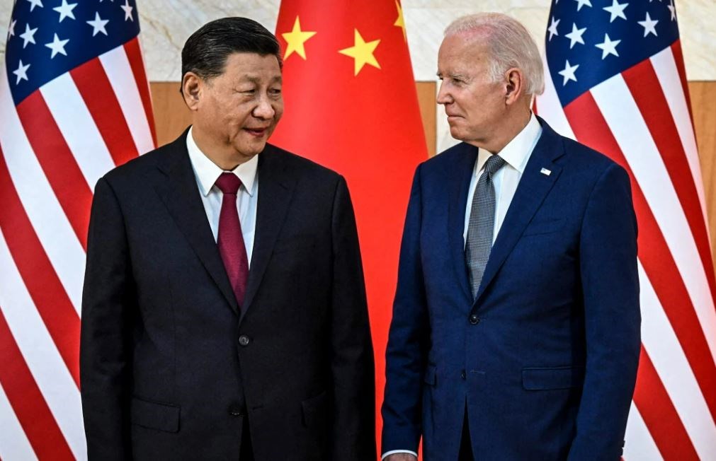 Chinese President Xi Jinping and President Joe Biden meet on the sidelines of the G-20 Summit in Indonesia on Nov. 14. 2023. (AFP)