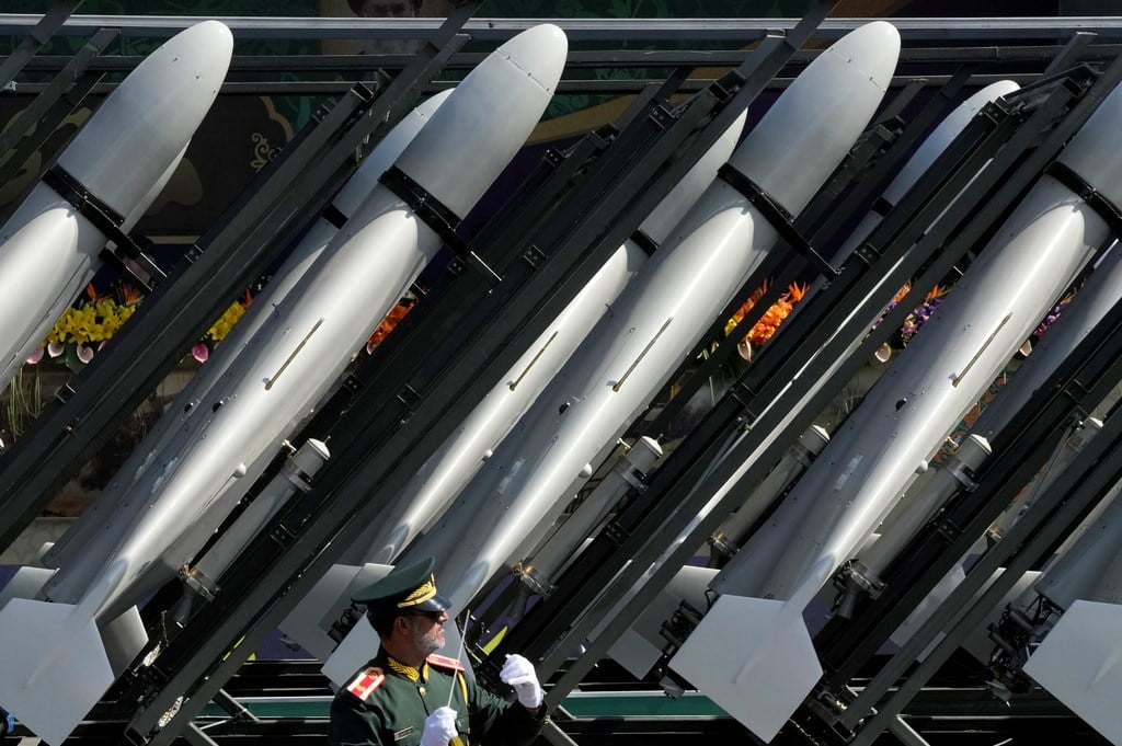 Ukraine shows readiness to strike Iran and Syria over Shahed-136 drone supplies to Russia.