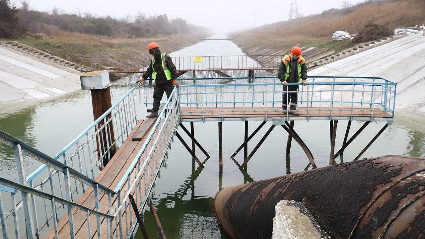 Preparation of the North-Crimean Canal for releasing water into Crimea (TASS)