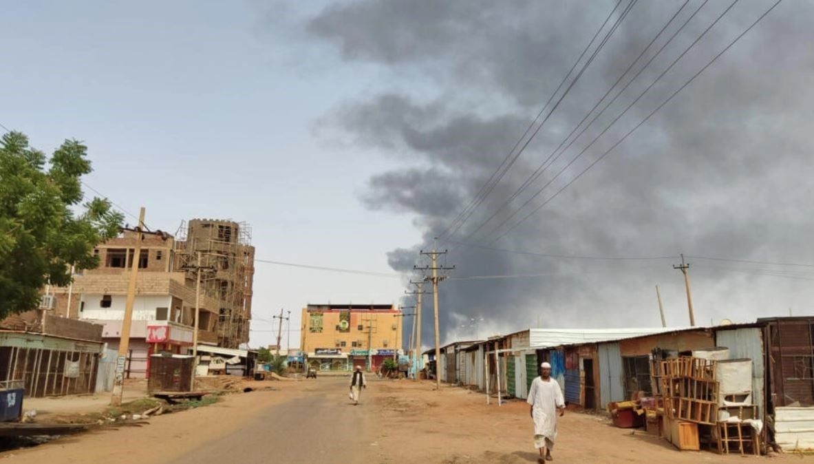 Smoke billows in southern Khartoum on June 12, 2023 during fighting between Sudan's army and paramilitaries. ( AFP